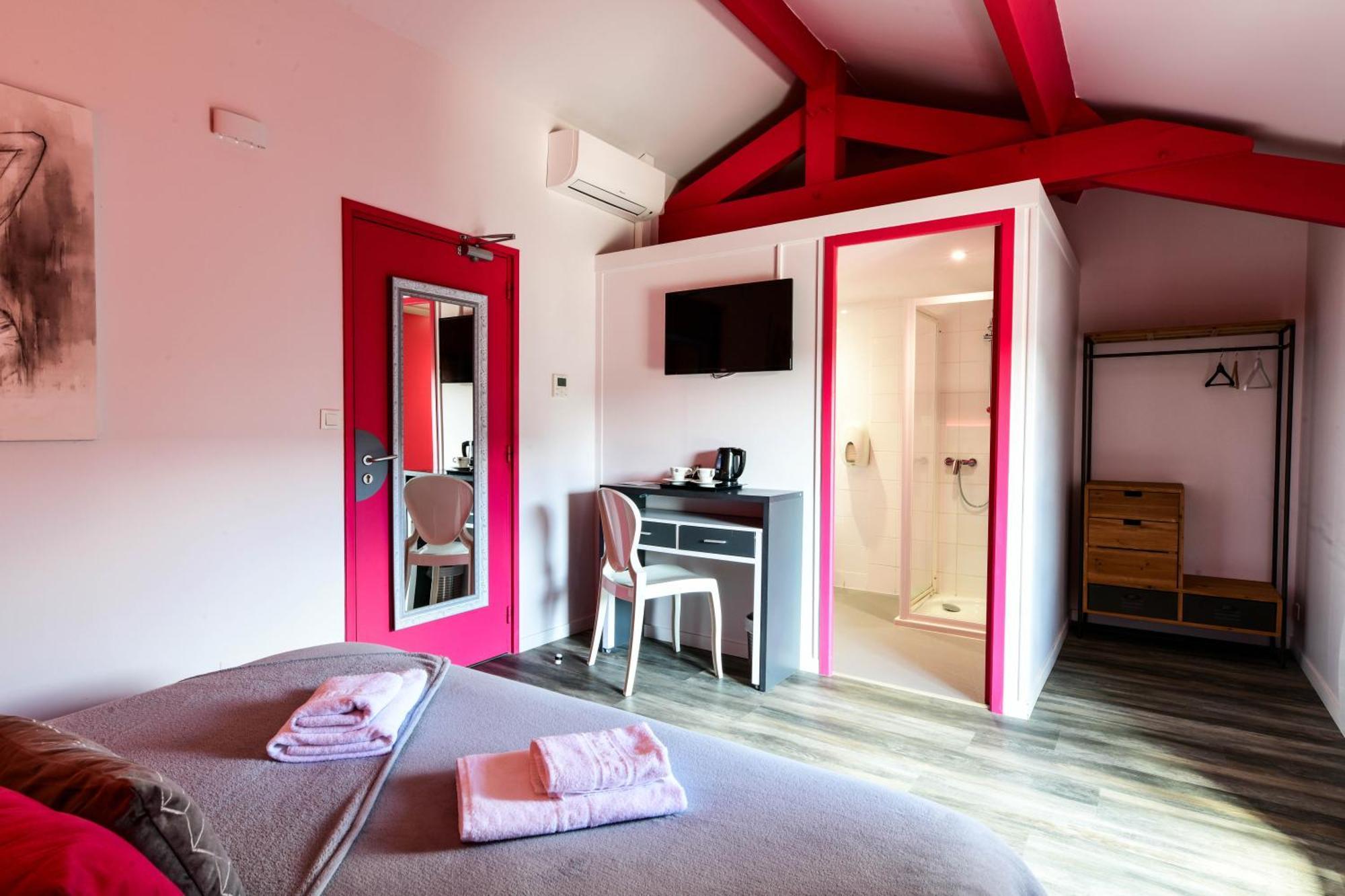 Logis L'Auberge De Larressingle Exterior foto